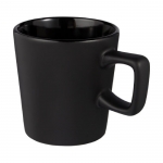 Taza de cerámica con interior brillante color negro 5