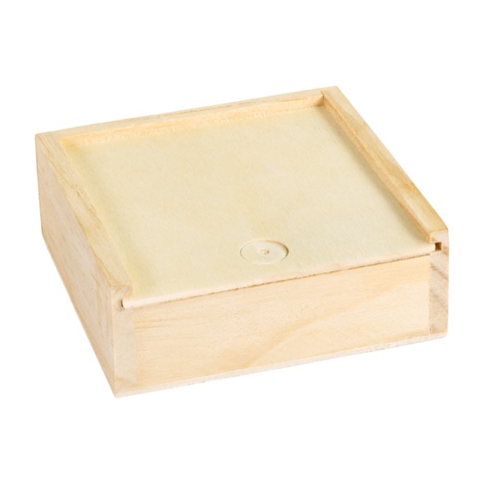 Juego tres en raya en caja de madera para obsequio de empresa color madera vista detalle