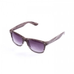Gafas publicitarias efecto madera con logo en la patilla PineTree color marrón oscuro tercera vista