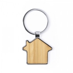 Llavero merchandising con forma de casa color madera 1