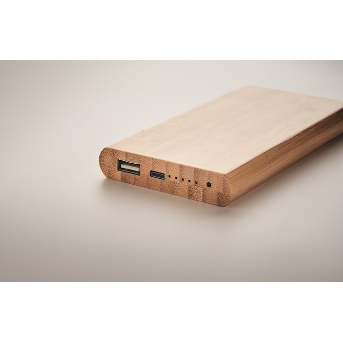 Power bank inalámbrico de bambú con conexión tipo C 6.000 mAh Bamboo color madera vista fotografía cuarta vista