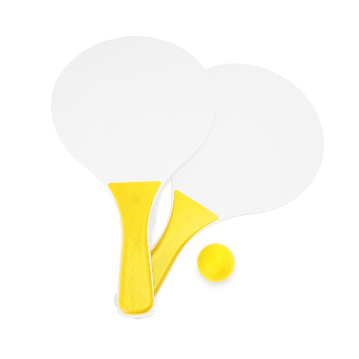 Set de tenis para playa con 2 raquetas de madera y 1 bola color amarillo segunda vista Set de tenis para playa con 2 raquetas de madera y 1 bola color amarillo segunda vista