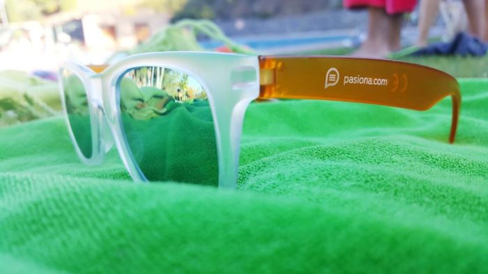 Gafas personalizadas para la empresa Pasiona