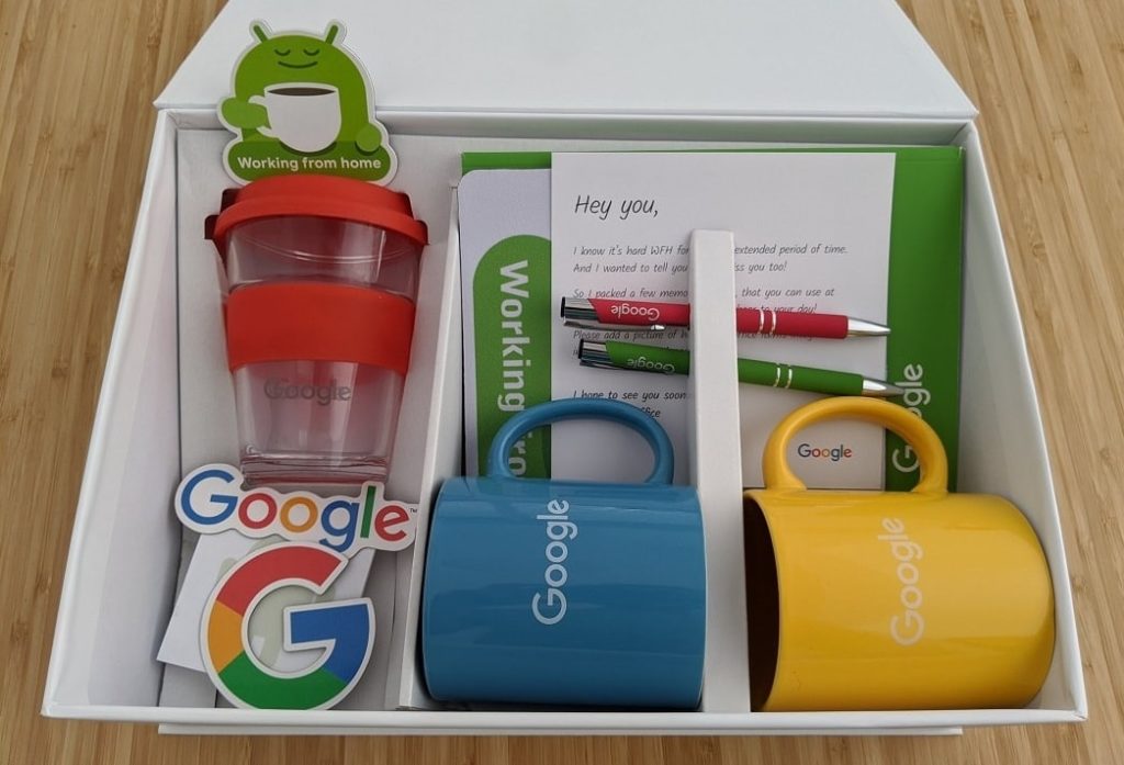 caja merchandising corporativo Google