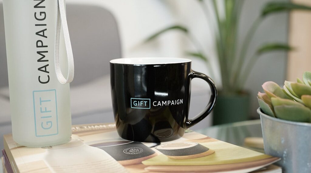 Taza con logotipo transfer cerámico