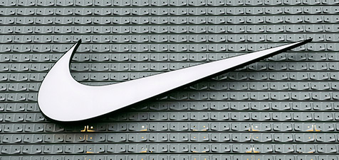 Logo Nike en color blanco