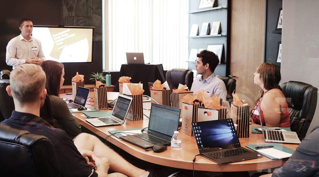 Cómo organizar una reunión de trabajo