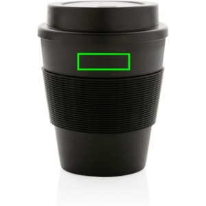 Parte frontal y alta del artículo