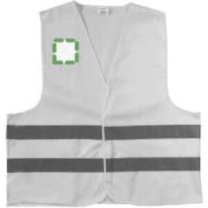 Logo en la parte izquierda del pecho