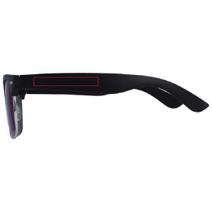 1 cm de la bisagra izquierda