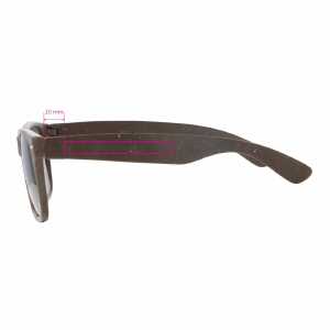 1 cm de la bisagra izquierda