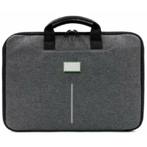 En la placa de metal