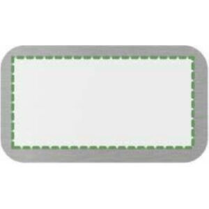 En la placa de metal