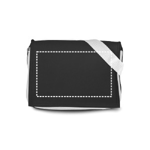 Posición de marcaje bolsa nevera delantera
