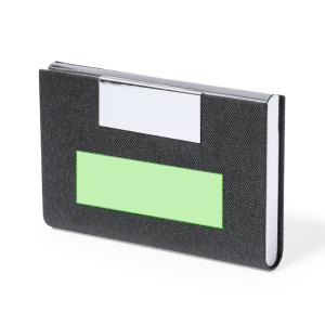 En el frontal parte superior