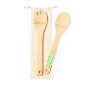 En el mango del tenedor