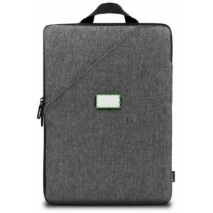 En la placa de metal