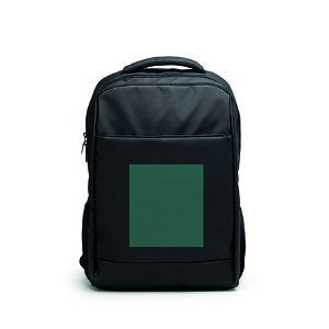 EN EL BOLSILLO FRONTAL