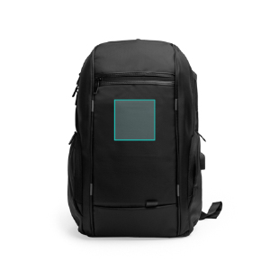 EN EL FRONTAL BAJO LA CREMALLERA CENTRADO