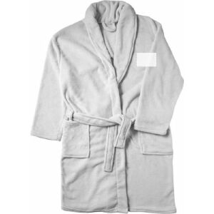 Logo en la parte izquierda del pecho