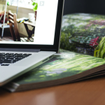 USB de metal y cristal con luz led al conectarla USB Con Led Clear color plateado