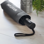 Paraguas corporativo plegable resistente al viento Ø102 Hurricane color gris tercera vista bodegón 2