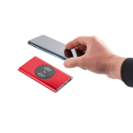 Cargador inalámbrico y powerbank de 4.000 mAh Powercard Chargepad color rojo tercera vista