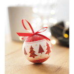 Bola navideña con acabado perlado y caja decorada Navideña Snowy color rojo tercera vista bodegón