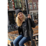 Gorros de invierno eco con parche con logotipo y diseño Clásico Eco color negro vista de ambiente 2