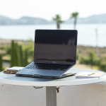 Organizador de trabajo personalizado con soporte imantado y bolsillos segunda vista