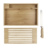 Tabla personalizada con cuchillo y diseño para migas Recogemigas color madera clara tercera vista