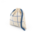 Sencillo juego tres en raya de madera en bolsa de algodón color natural en funda