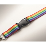 Lanyard de RPET arco iris con hebilla y cierre de seguridad Rainbow color multicolor vista fotografía tercera vista