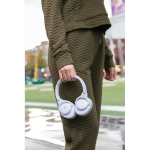 Auriculares de diadema premium con cojines y autonomía 35h Fresno color blanco vista de ambiente 3