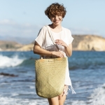 Bolsa de playa personalizada con estética de paja Mallorca color natural séptima vista