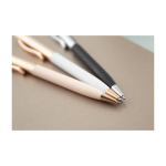 Bolígrafo de aluminio personalizado con cuerpo lacado tinta azul Lake tercera vista