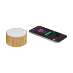 Destacado altavoz con Bluetooth personalizado de bambú color negro segunda vista