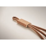 Cable de carga personalizable de corcho con tres conexiones Cable Cork color beige vista fotografía tercera vista