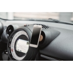 Soporte magnético de bambú de móvil para coche color madera vista bodegón