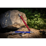 Bolígrafo personalizado aluminio reciclado tinta azul primera vista