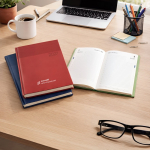 Agenda diaria con hojas a rayas para tu planificación A5 color azul
