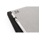 Agenda reciclada de dos colores con soporte para boli A5 color gris cuarta vista