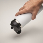 Botella de acero inoxidable reciclado antifugas con pajita 500ml color blanco vista fotografía quinta vista