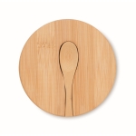 Envase salero y pimentero de bambú con tapa giratoria y cuchara color madera quinta vista