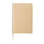 Libreta personalizada reciclada con elástico A5 hojas a rayas color caqui primera vista
