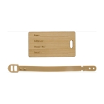 Identificador de maletas en bambú con correa de plástico color marrón cuarta vista