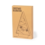 Árbol navideño de madera natural con un trenzado de luces LED color madera clara vista con caja