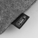 Portadocumentos de fieltro poliéster reciclado con doble cremallera color gris cuarta vista