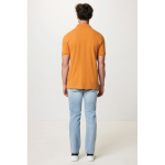 Polo de piqué regular fit de algodón eco 220 g/m2 Iqoniq Yosemite color naranja segunda vista con modelo