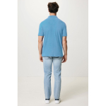 Polo de piqué regular fit de algodón eco 220 g/m2 Iqoniq Yosemite color azul cian cuarta vista con modelo
